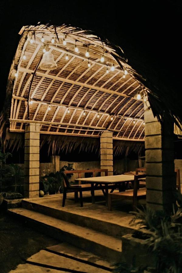Point F Siargao Apartman Catangnan Kültér fotó