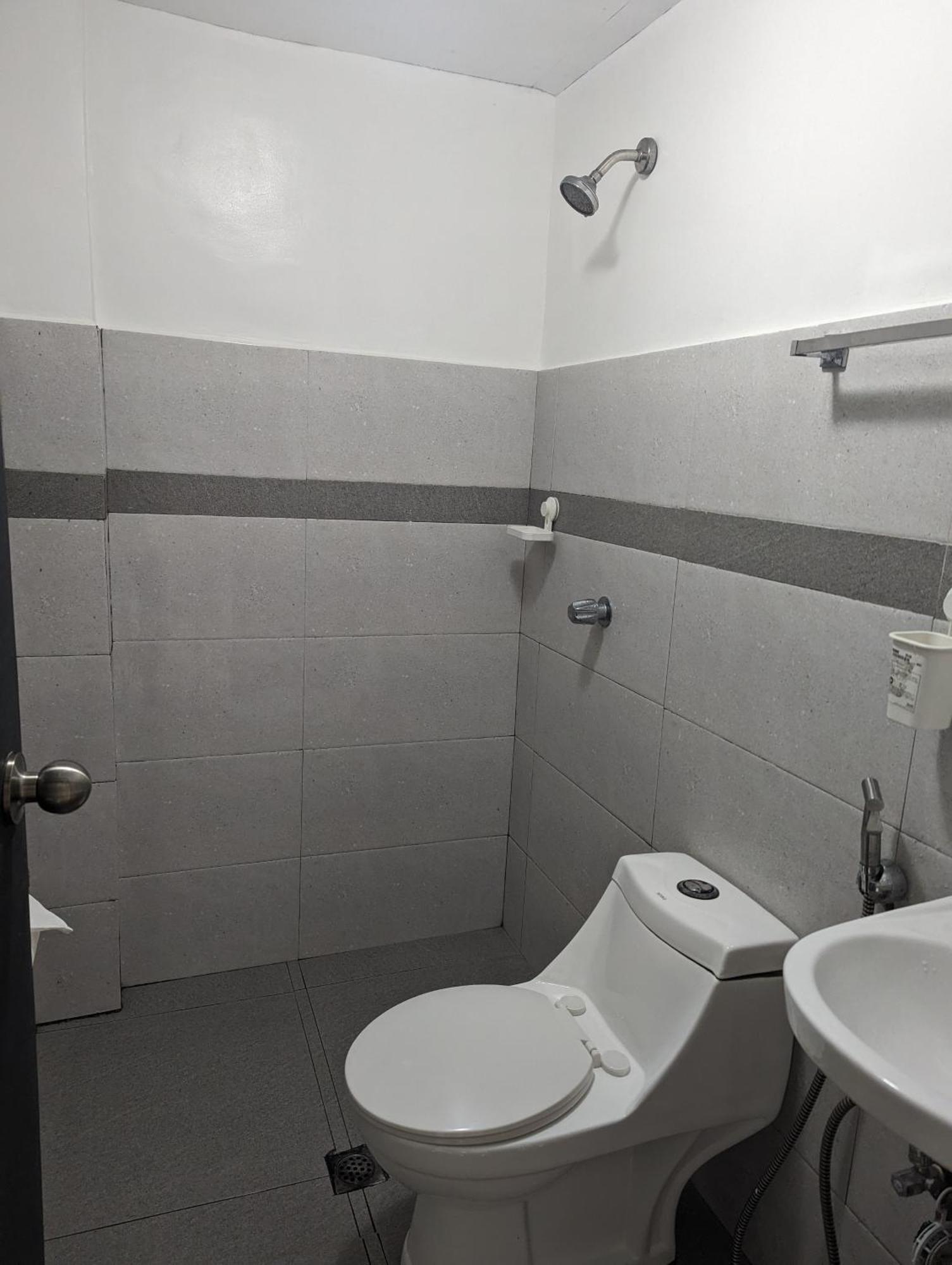 Point F Siargao Apartman Catangnan Kültér fotó