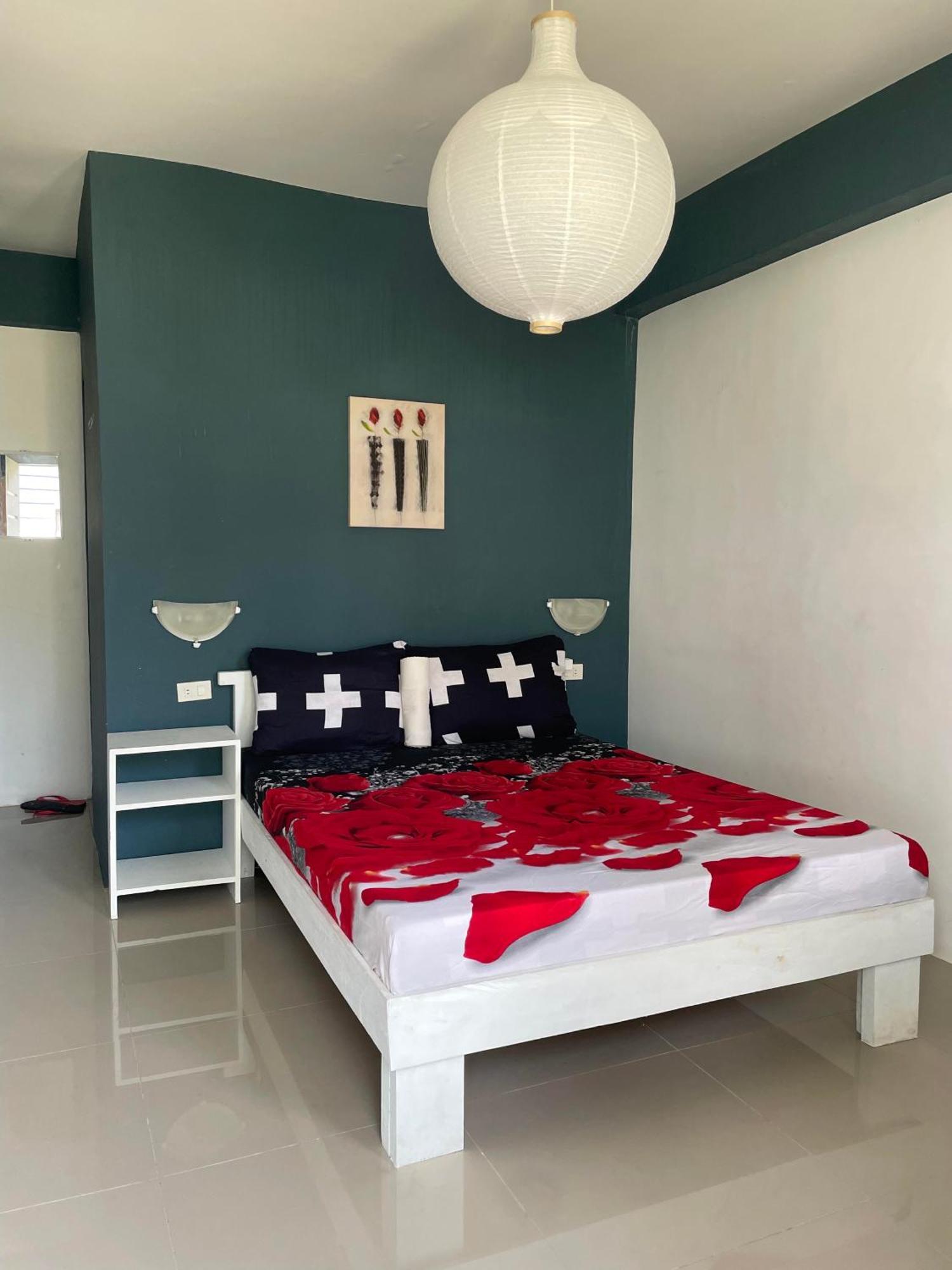 Point F Siargao Apartman Catangnan Kültér fotó
