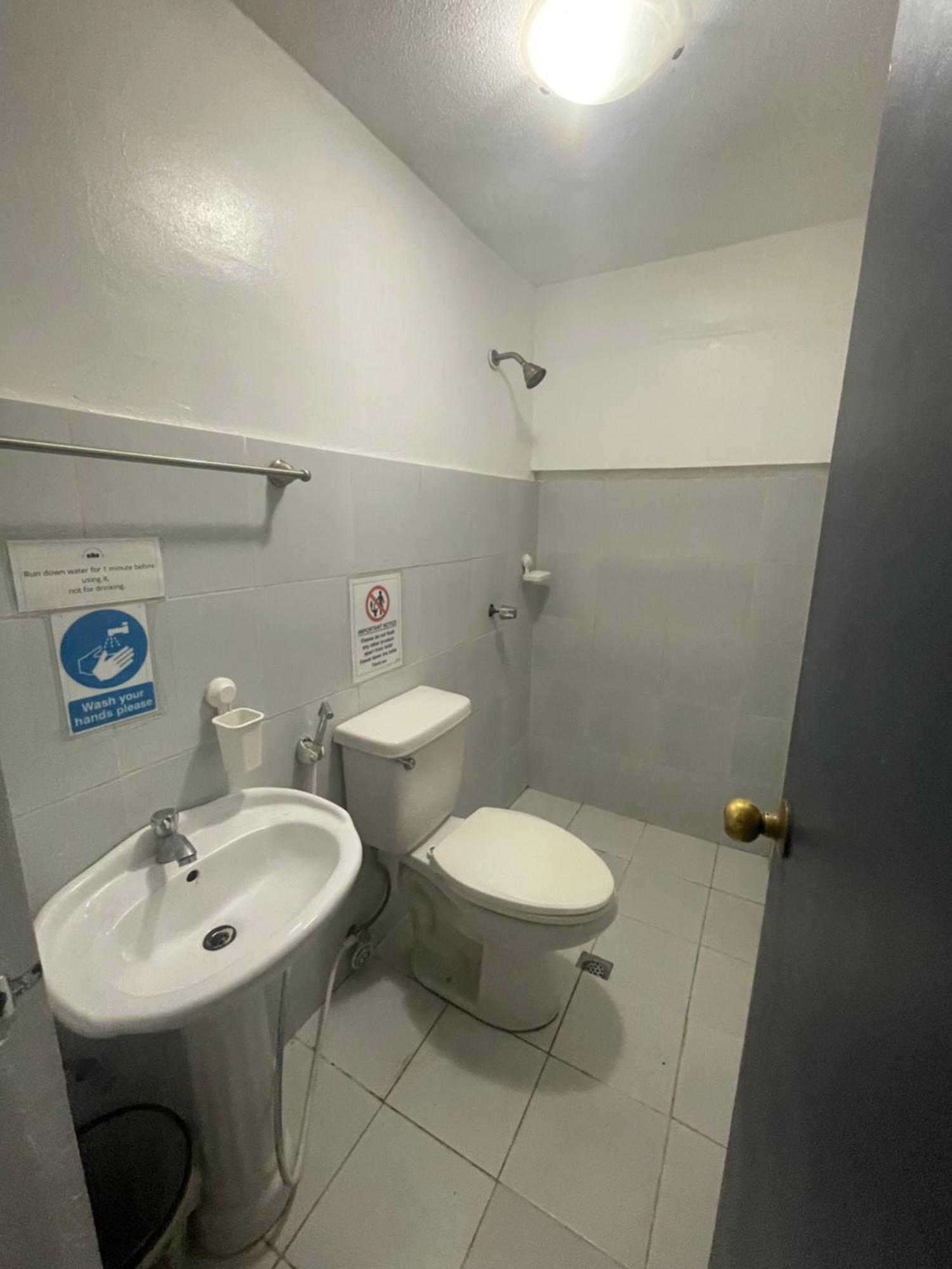 Point F Siargao Apartman Catangnan Kültér fotó